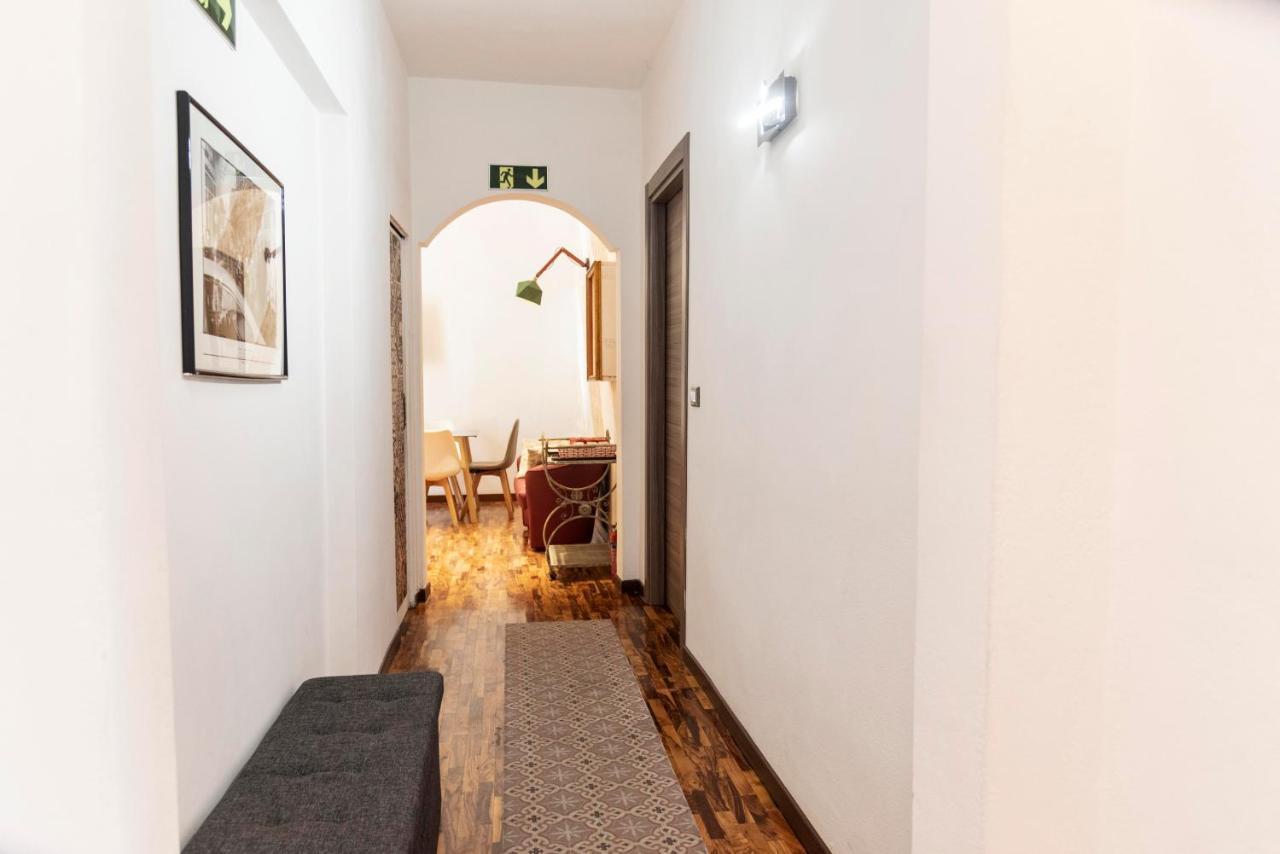 Merulana Suite Apartment Рим Экстерьер фото