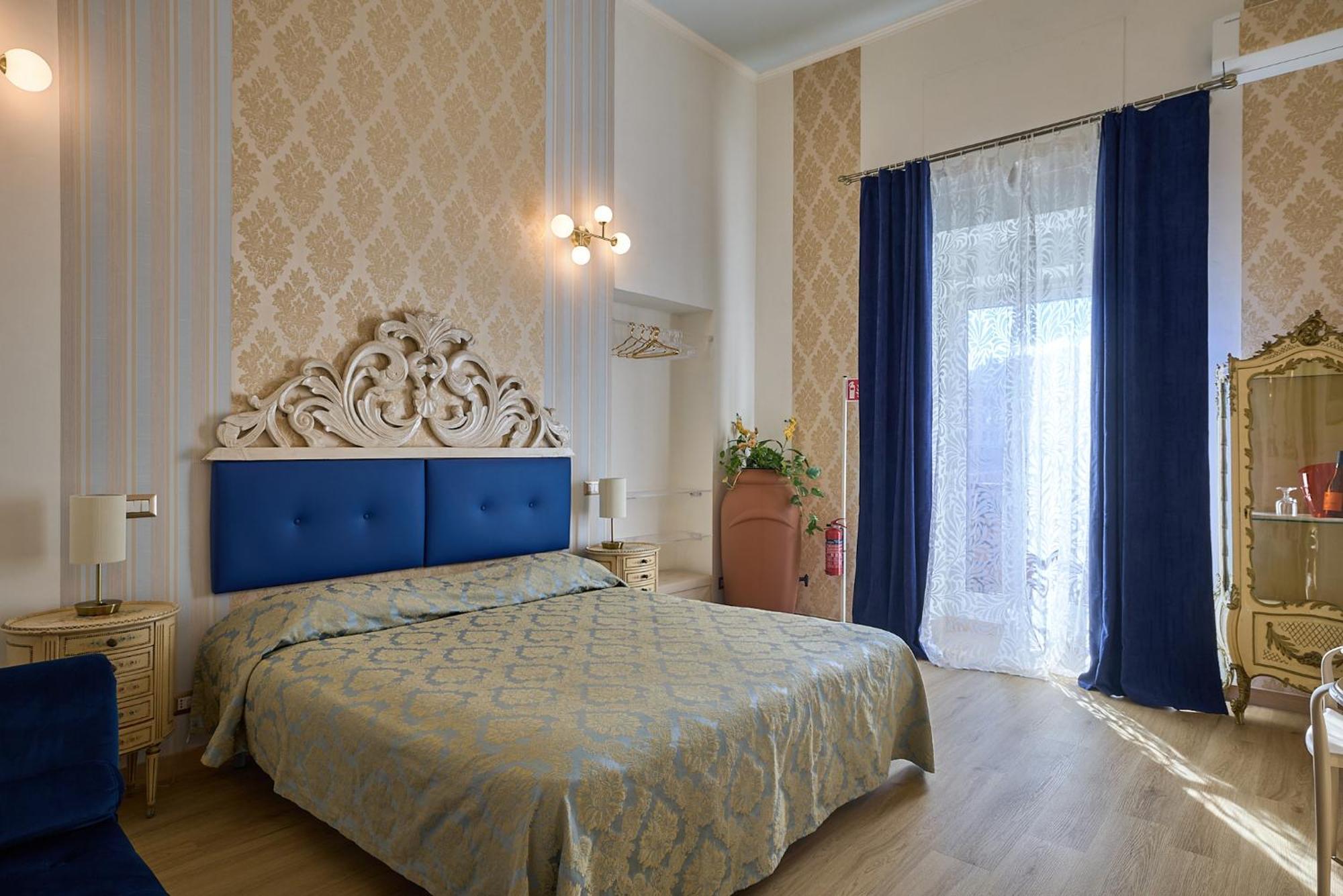 Merulana Suite Apartment Рим Экстерьер фото