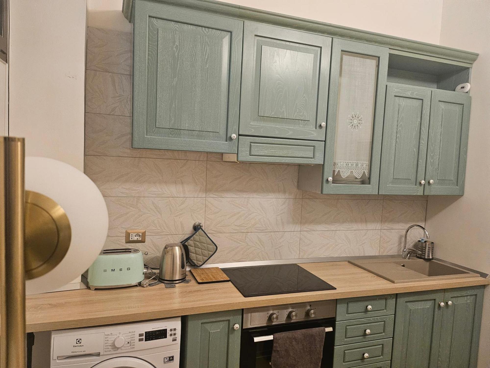 Merulana Suite Apartment Рим Экстерьер фото